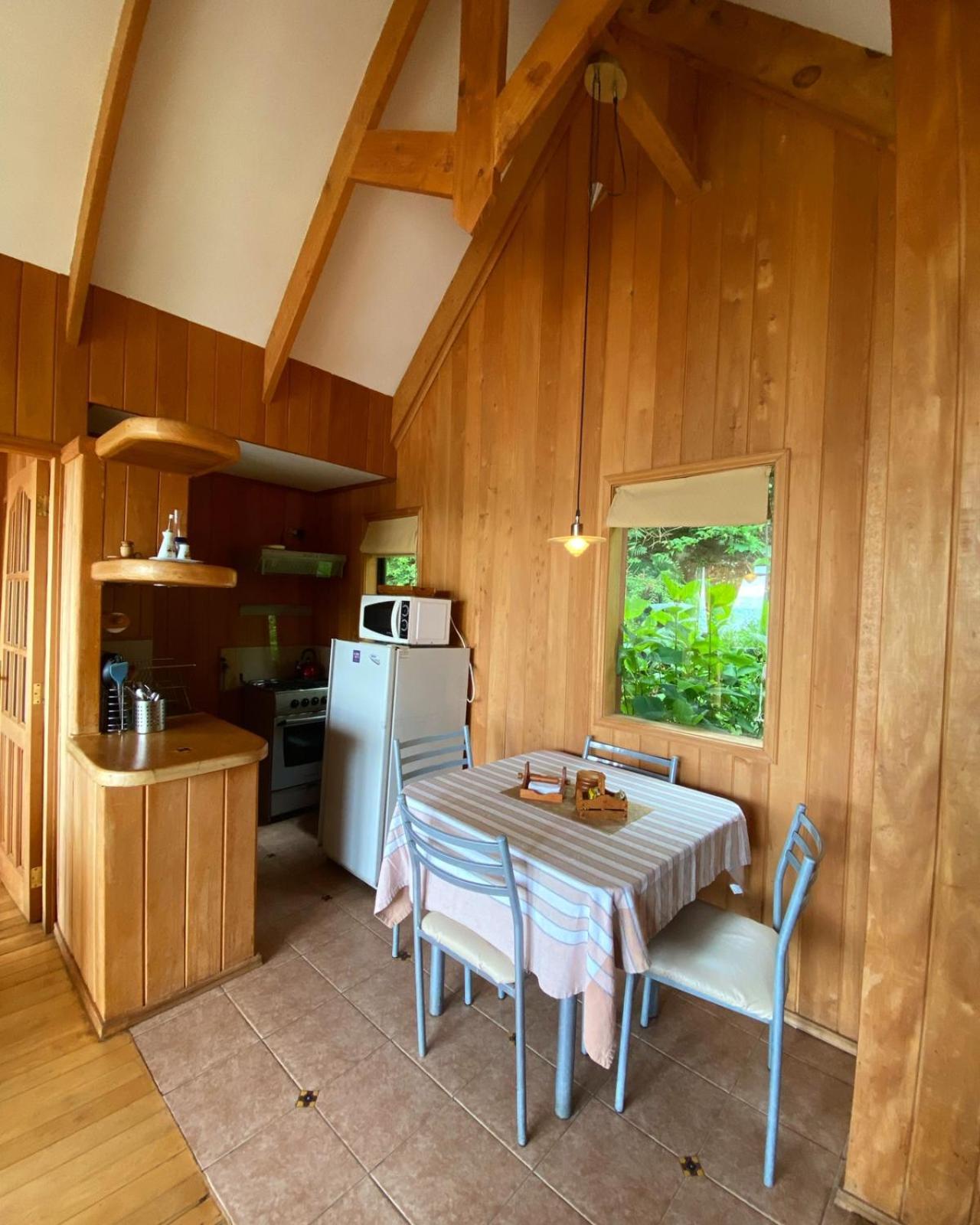 Cabanas Bahia Celeste, Puerto Varas Dış mekan fotoğraf